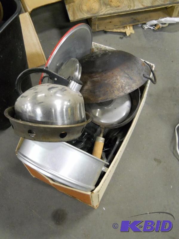 lot 82 image: Box of Vintage Pans and Seasoned Wok