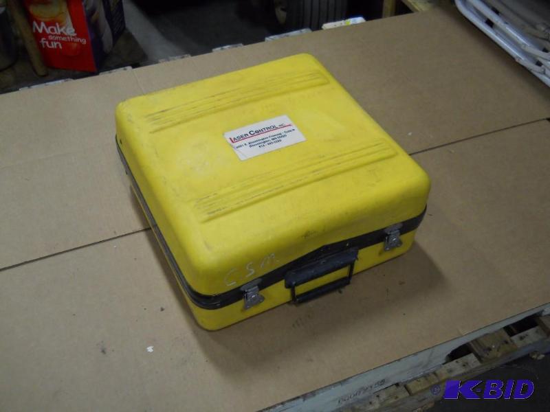 lot 4 image: Topcon Agtek System Four Andvanced Grade Technology Grader System
