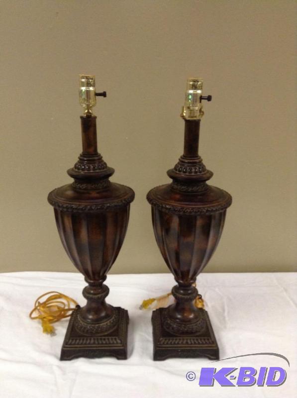 lot 19 image: Pair of Classic Style Urn Lamps