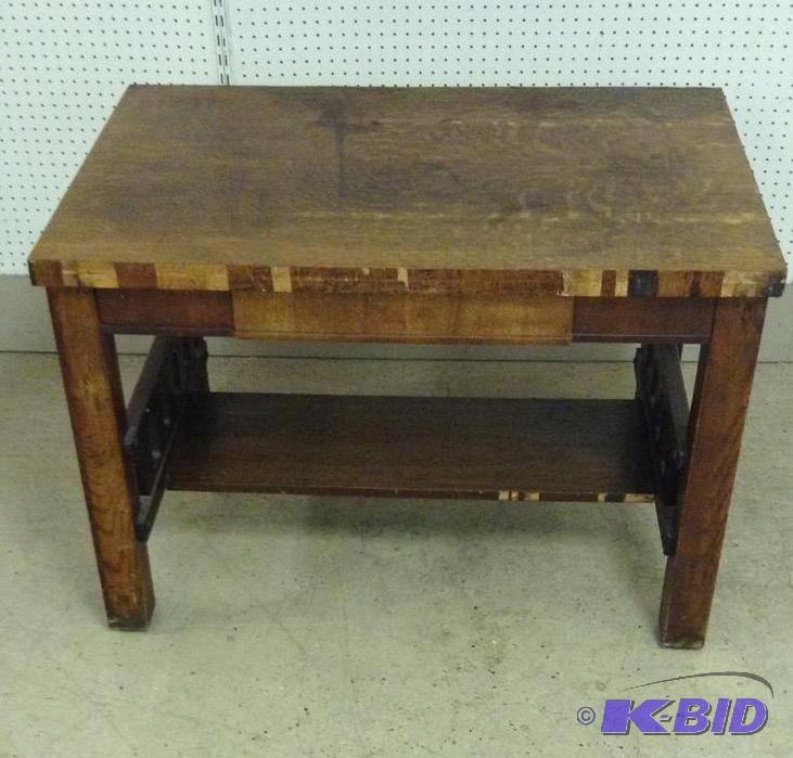 lot 25 image: Sturdy Mission Style Library TableDesk with Drawer