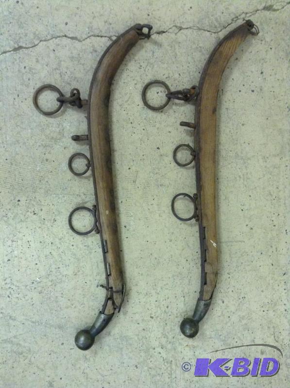 lot 50 image: Pair of Old Horse Hames