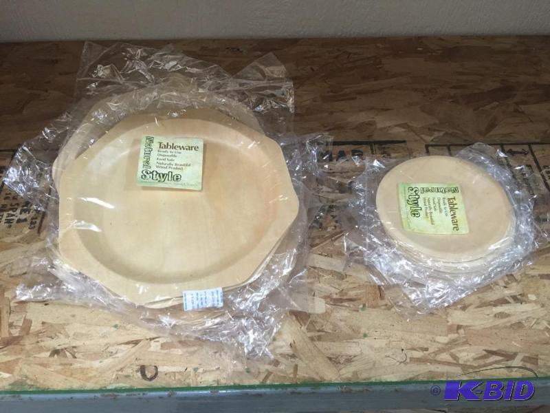 lot 119 image: 10-25 and 6 plates Natural Wood Product Plates