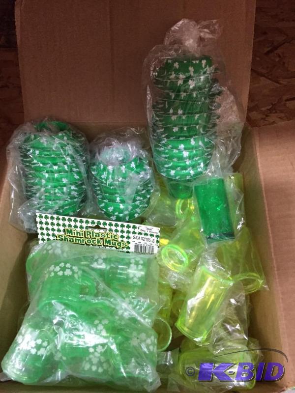 lot 146 image: St Pattys Day Shot Glasses