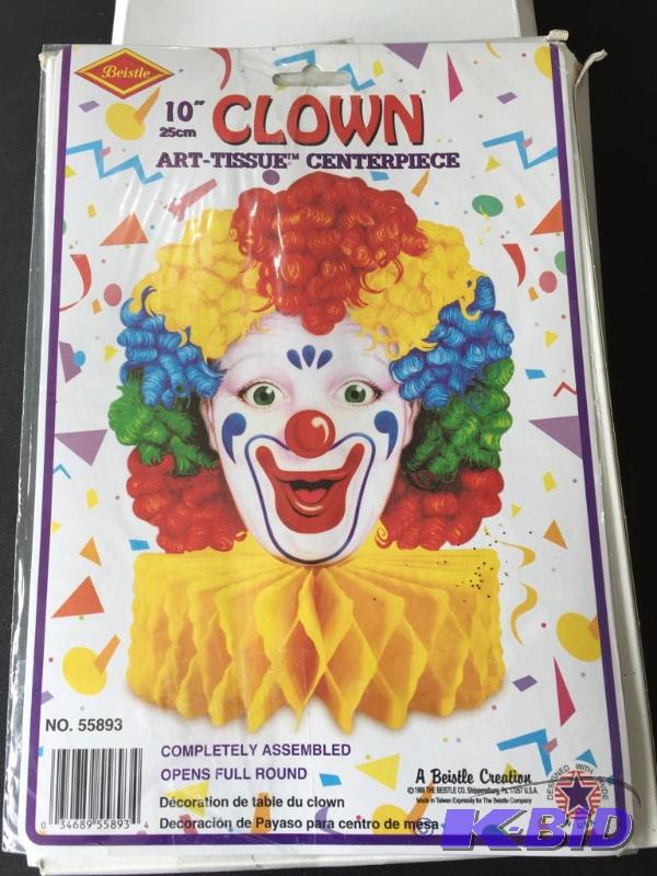lot 170 image: Art Tissue Clown Centerpiece