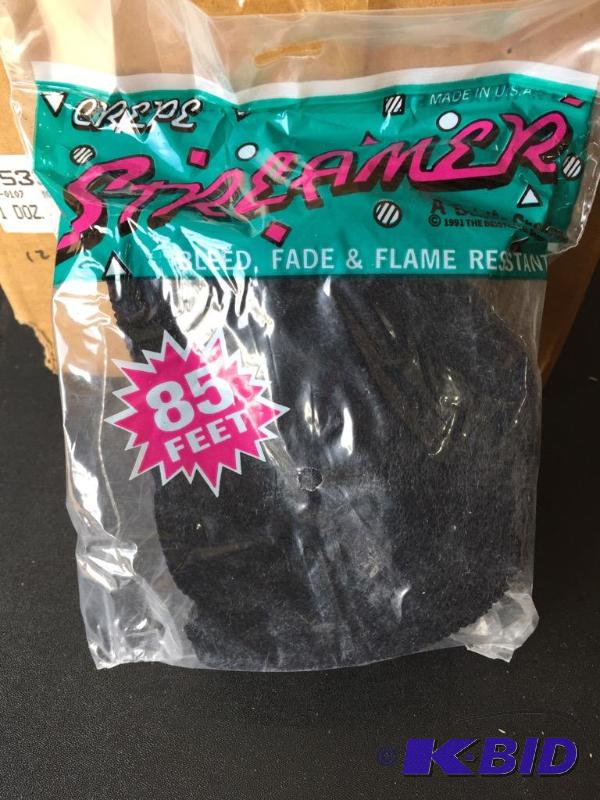 lot 213 image: Black streamers