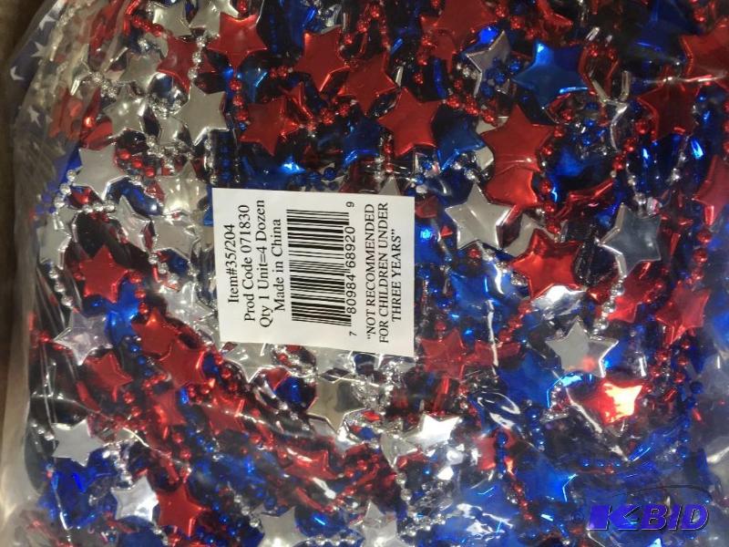 lot 304 image: Red and White Patriotic Beads