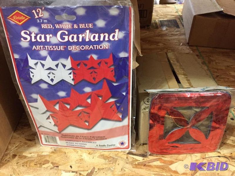 lot 317 image: 4th of July Goodies