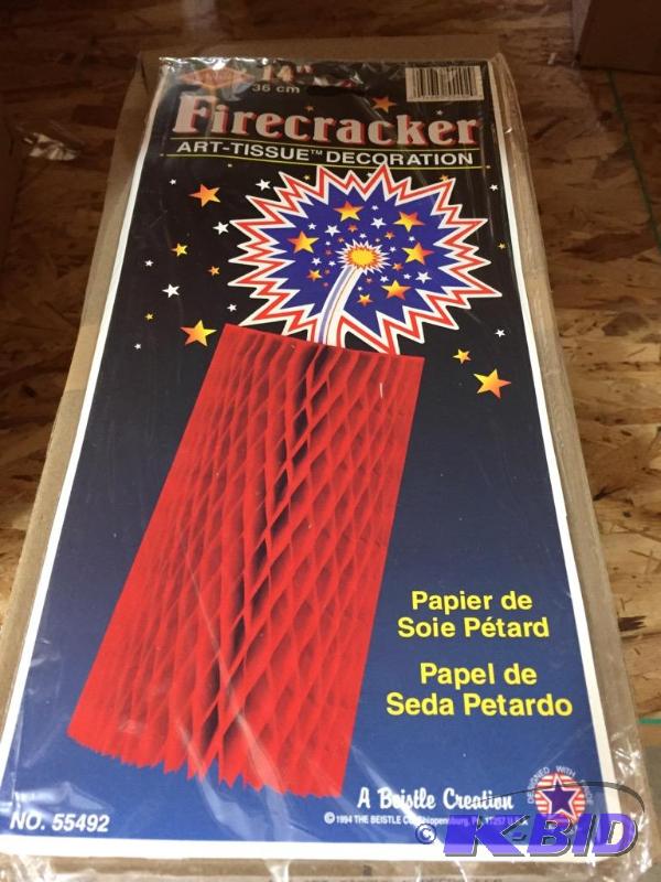 lot 320 image: 4th of July Firecracker