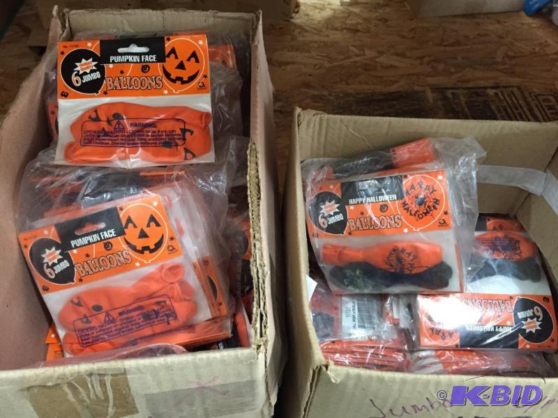lot 34 image: Halloween Balloons