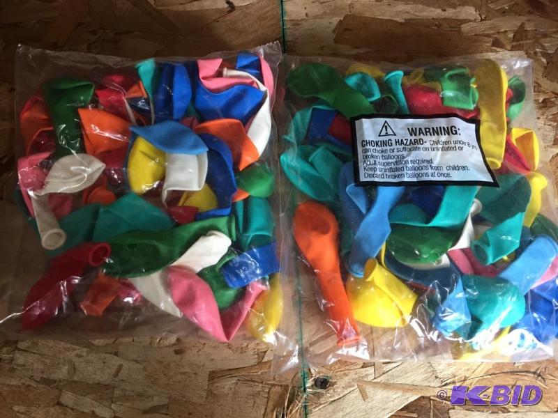lot 50 image: Assorted Color Balloons