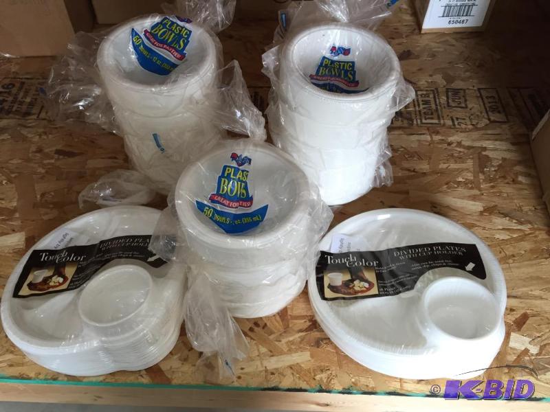 lot 56 image: 10.25 Plates and 12oz Bowls