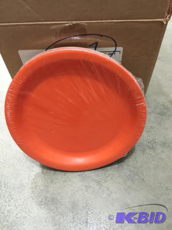lot 70 image: 8-34 Sun Kissed Dinner Orange Plates