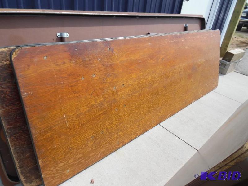 Banquet Table