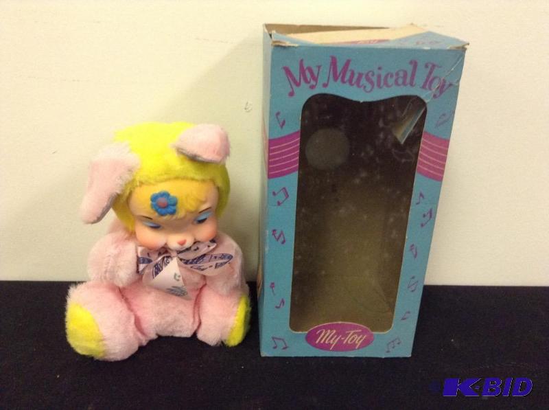 lot 28 image: My Toy Brand Wind Up Musical Bunny