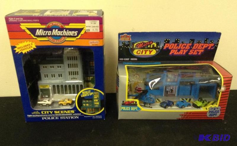 lot 44 image: Micro Machine City Scenes and City Police Dept.