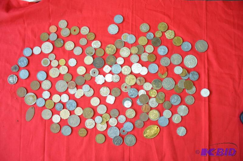 Collections of misc. coins, possibly some cas...