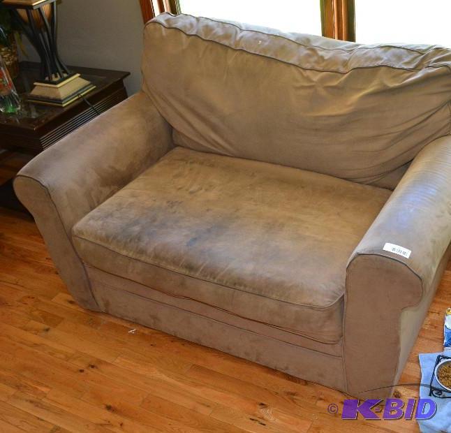 Over sized chair with single size hide a bed ...