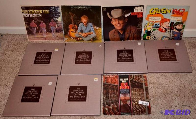 Lot of records - including Its a Guitar Worl...