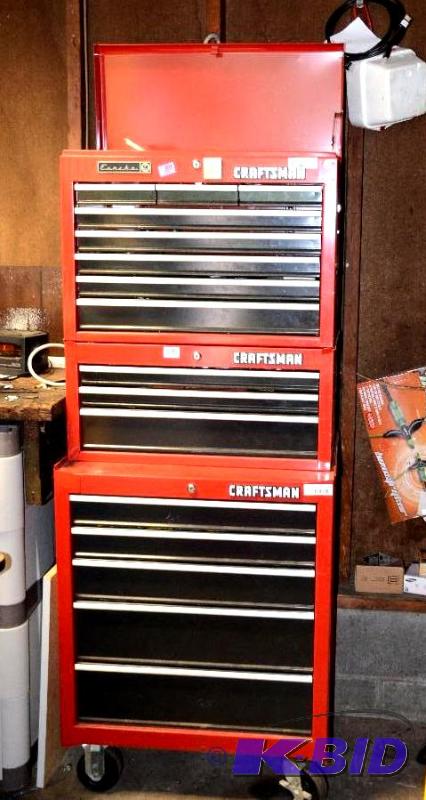 CRAFTSMAN Professional tool chest with tools ...