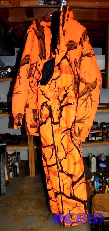 XL Field &amp Stream Hunting or fishing jack...