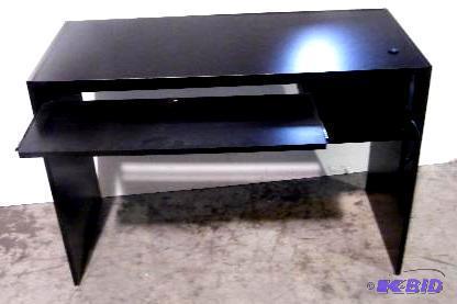 Black Desk - Has slideout keyboard drawer - H...