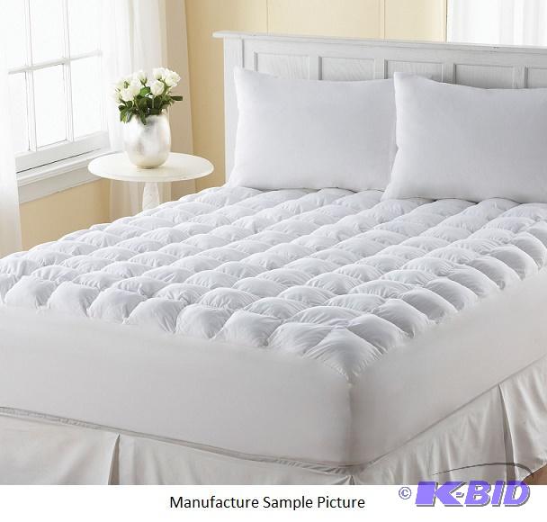 lot 5 image: Ultra Loft Luxury Mattress Pad - Queen - 60 x...