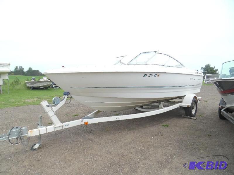 2000 Bayliner Capri