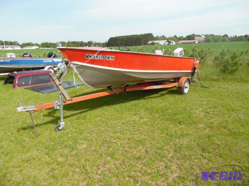 1976 Lund Boat