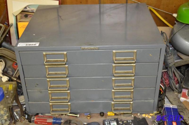 lot 113 image: Steelmaster tool chest....