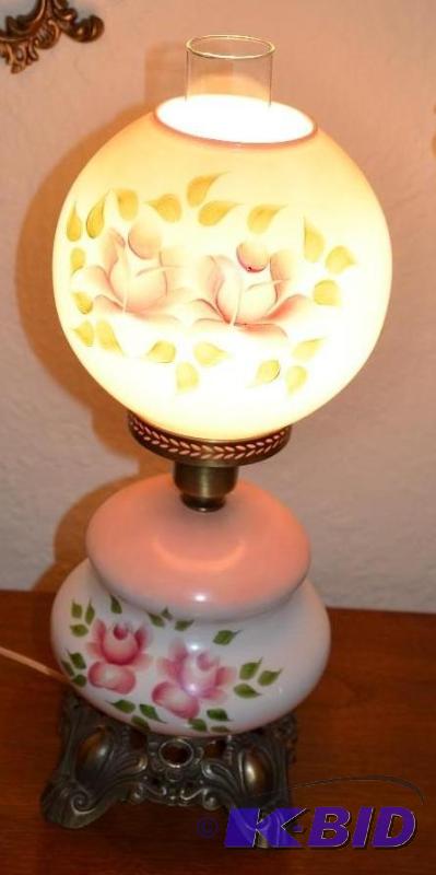 lot 127 image: &nbspAntique&nbsplamp...