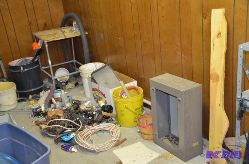 lot 183 image: Large group of scrap metal...