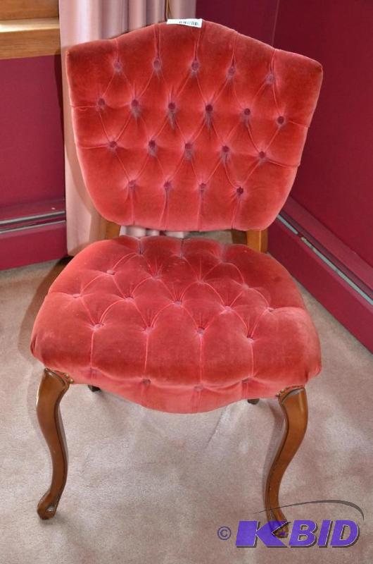 lot 37 image: Vintage or Retro Red Velvet chair...