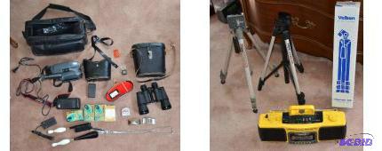 lot 45 image: JVC movie camera model GR-AX34U, 2 camera tri...