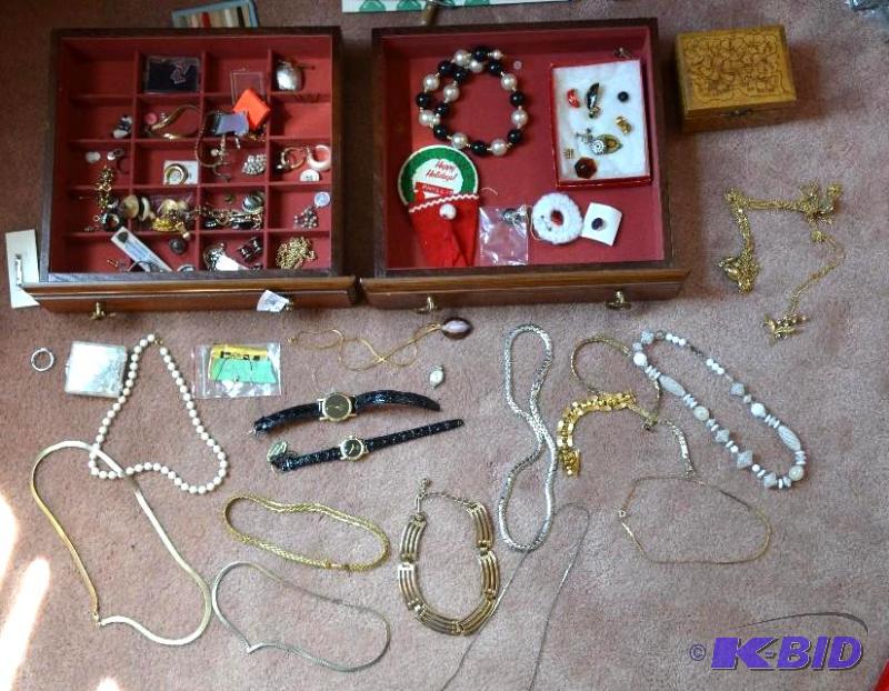 lot 57 image: Jewelry - large group of rings, bracelets, ne...