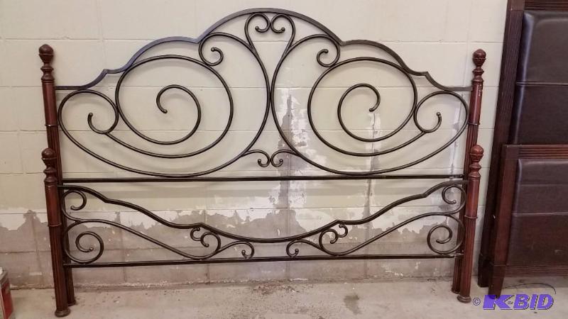 lot 7 image: Unique King Size Metal Scroll Head board and Foot board