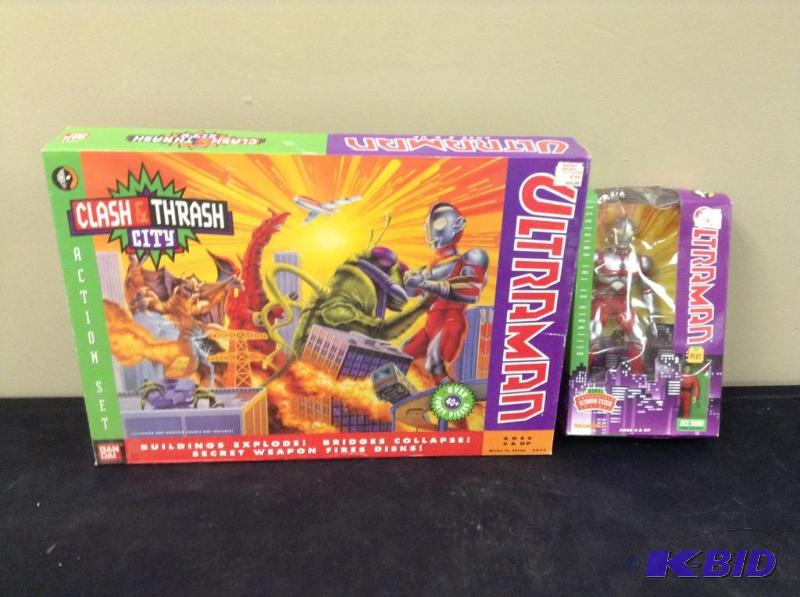 lot 54 image: Ultraman Figure and Action Set