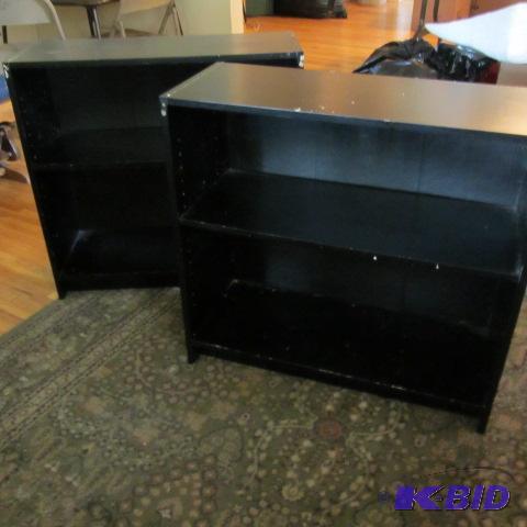 lot 111 image: Pair Bookshelves