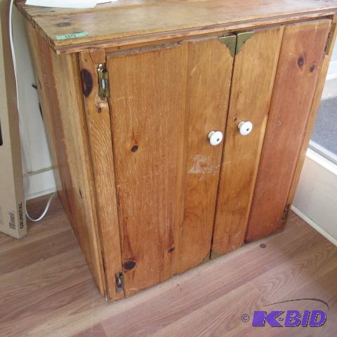 lot 115 image: Wood Storage Cabinet