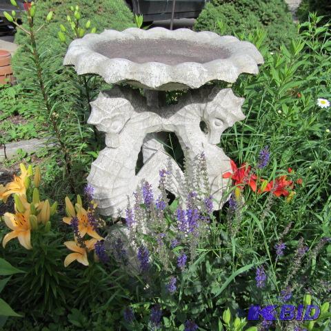 lot 121 image: Sea Horse Bird Bath