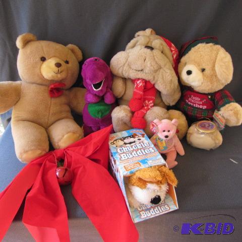 lot 129 image: Santa Bears, Barney, Puppy