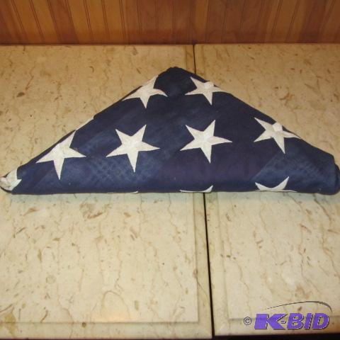 lot 171 image: Military Presentation Flag