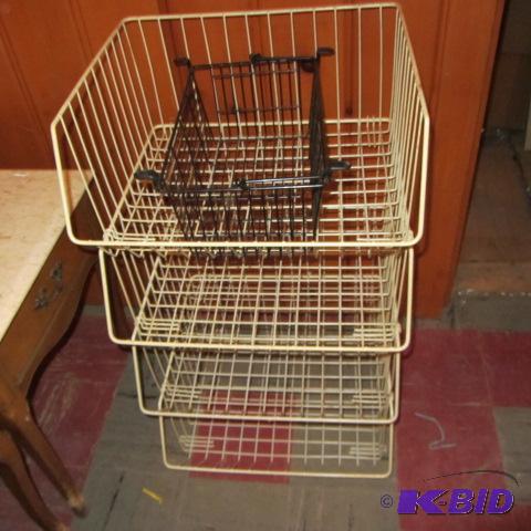 lot 177 image: Stacking Wire Baskets