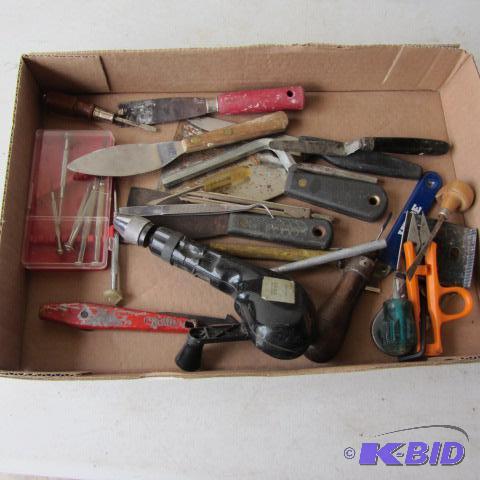lot 193 image: Fiskars Drill, Screwdrivers