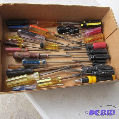 lot 197 image: Screwdrivers