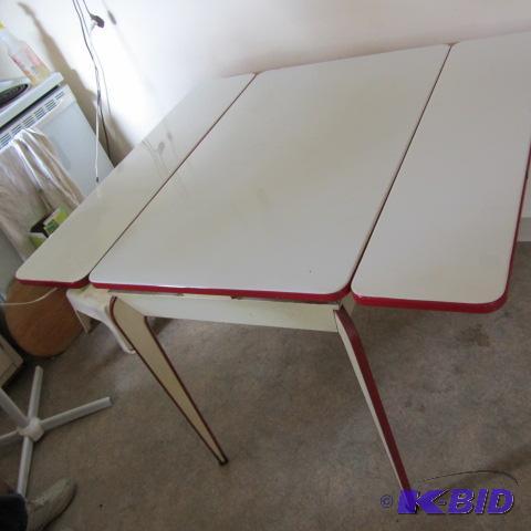 lot 2 image: Vintage Enamel Kitchen Table