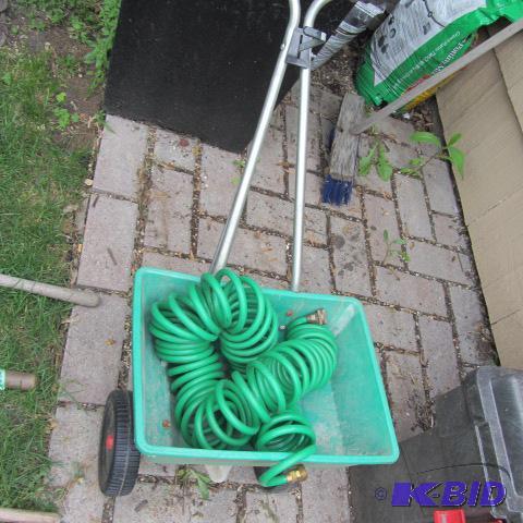 lot 239 image: Fertilizer Spreader, Hose