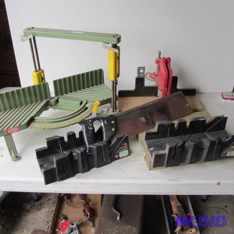 lot 258 image: Miter Saw Blocks