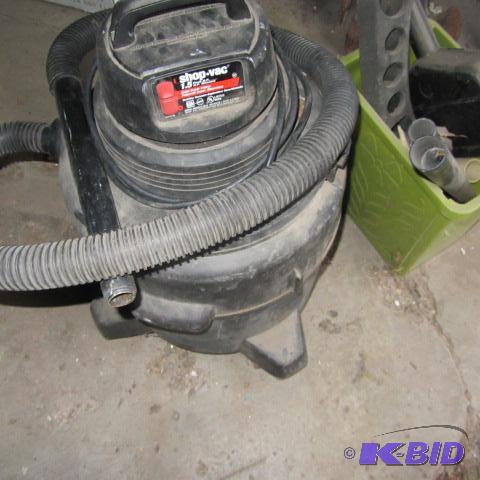 lot 300 image: Shop Vac