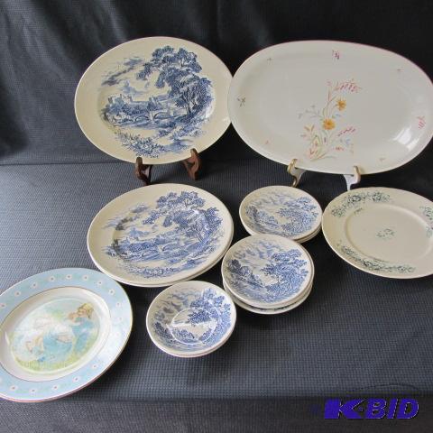 lot 37 image: Wedgwood Dishes