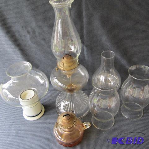 lot 45 image: Kerosene Lamps